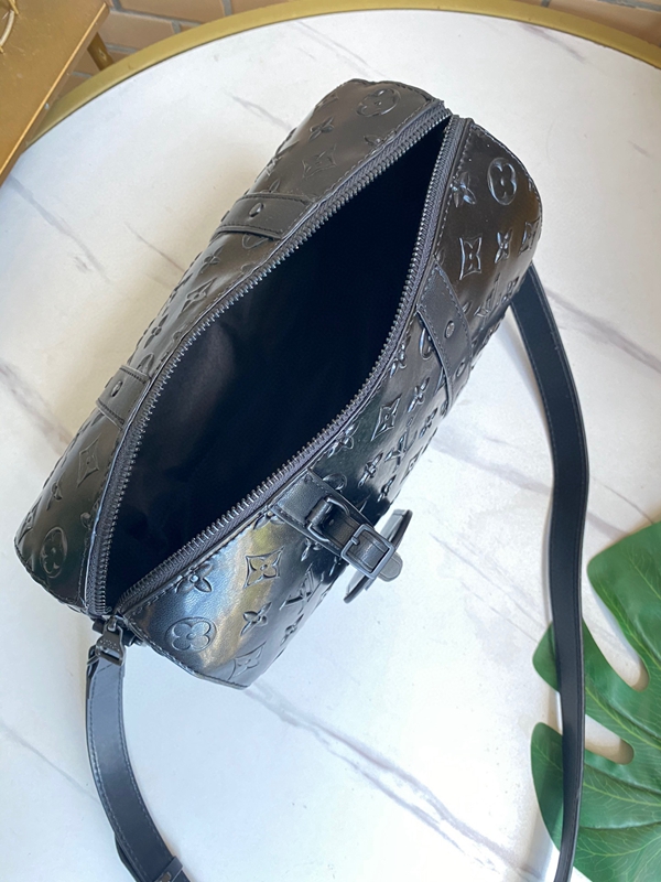 ルイヴィトンバッグ全体デザイン